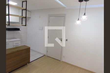 Sala/Cozinha de apartamento para alugar com 2 quartos, 41m² em Vila Plana, São Paulo