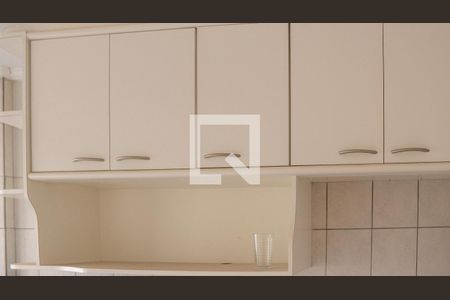 Apartamento para alugar com 65m², 2 quartos e 1 vagaCozinha