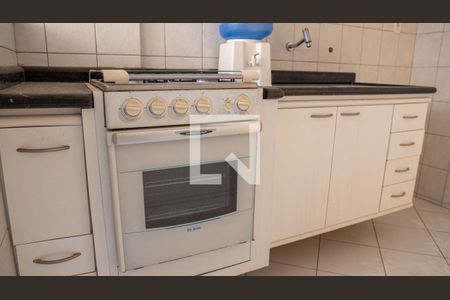 Apartamento para alugar com 65m², 2 quartos e 1 vagaCozinha