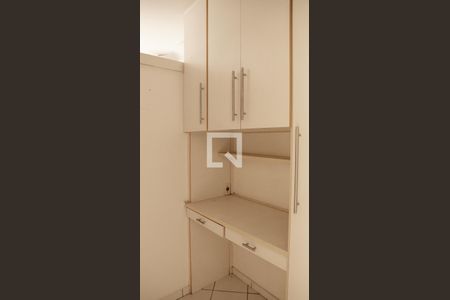 Apartamento para alugar com 65m², 2 quartos e 1 vagaEscritório