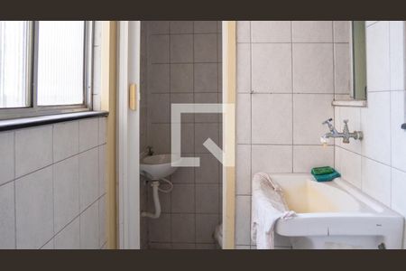 Apartamento para alugar com 65m², 2 quartos e 1 vagaÁrea de Serviço