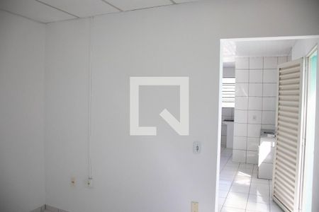 Quarto  de casa de condomínio para alugar com 1 quarto, 40m² em Vila Taquari, São Paulo