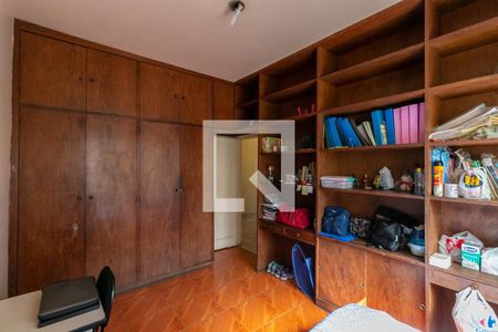 Quarto 1 de casa à venda com 3 quartos, 296m² em Santa Efigênia, Belo Horizonte