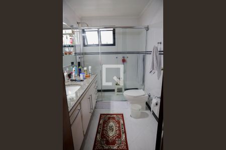 Apartamento à venda com 210m², 3 quartos e 3 vagasBanheiro do Quarto 1