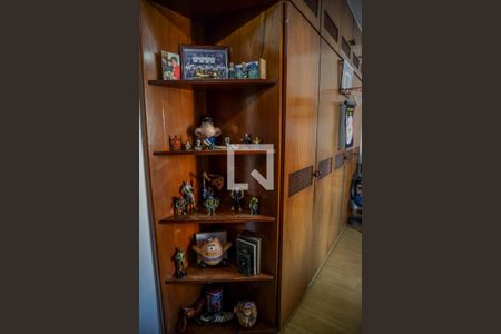 Apartamento à venda com 210m², 3 quartos e 3 vagasCloset do quarto 2