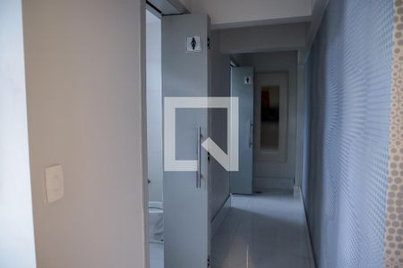 Apartamento à venda com 210m², 3 quartos e 3 vagasBanheiro de serviço