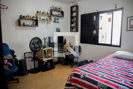 Apartamento à venda com 210m², 3 quartos e 3 vagasQuarto 2