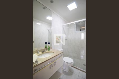 Apartamento à venda com 84m², 2 quartos e 2 vagas Apartamento à venda com 84m², 2 quartos e 2 vagasBanheiro