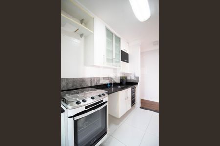 Apartamento à venda com 84m², 2 quartos e 2 vagas Apartamento à venda com 84m², 2 quartos e 2 vagasCozinha