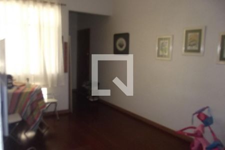 Apartamento à venda com 60m², 2 quartos e sem vagaSala