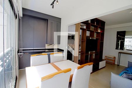 Sala  de apartamento para alugar com 1 quarto, 38m² em Vila Andrade, São Paulo