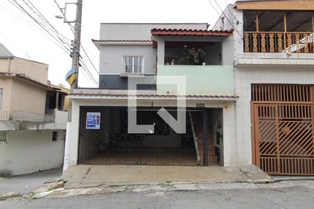 Casa à venda com 100m², 1 quarto e 2 vagasFachada