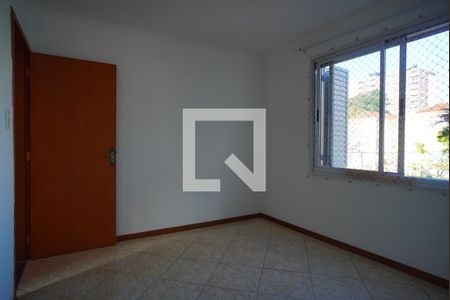 Quarto 2 de apartamento à venda com 3 quartos, 74m² em Passo da Areia, Porto Alegre