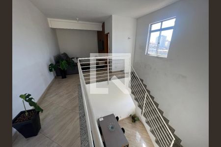 Sala 2 de apartamento para alugar com 2 quartos, 145m² em Alvorada, Contagem