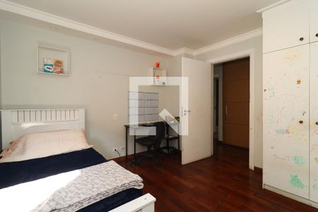 Casa de condomínio à venda com 400m², 4 quartos e 4 vagasSuíte 2