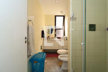 Casa de condomínio à venda com 400m², 4 quartos e 4 vagasBanheiro da Suíte 1