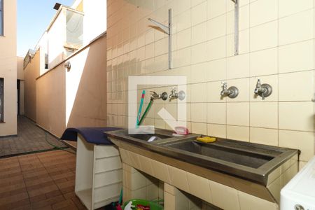 Casa de condomínio à venda com 400m², 4 quartos e 4 vagasÁrea de Serviço