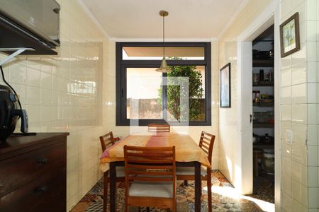 Casa de condomínio à venda com 400m², 4 quartos e 4 vagasCozinha