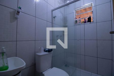 Banheiro de casa à venda com 2 quartos, 129m² em Vila Campestre, São Paulo