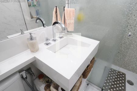 Apartamento à venda com 68m², 2 quartos e 2 vagasBanheiro