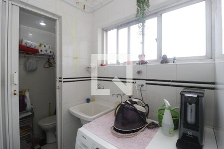 Apartamento à venda com 68m², 2 quartos e 2 vagasÁrea de Serviço