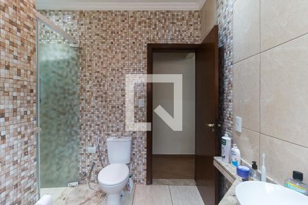 Casa para alugar com 172m², 4 quartos e 2 vagas Casa para alugar com 172m², 4 quartos e 2 vagasBanheiro da Suíte 2