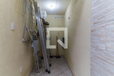 Casa para alugar com 172m², 4 quartos e 2 vagas Casa para alugar com 172m², 4 quartos e 2 vagasÁrea de Serviço