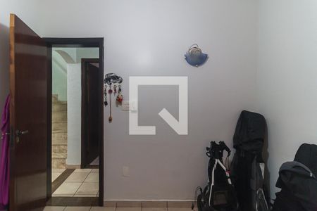 Casa para alugar com 172m², 4 quartos e 2 vagas Casa para alugar com 172m², 4 quartos e 2 vagasQuarto 1