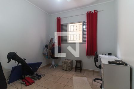 Casa para alugar com 172m², 4 quartos e 2 vagas Casa para alugar com 172m², 4 quartos e 2 vagasQuarto 1