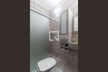 Casa para alugar com 172m², 4 quartos e 2 vagas Casa para alugar com 172m², 4 quartos e 2 vagasBanheiro da Suíte 1