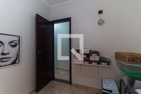 Casa para alugar com 172m², 4 quartos e 2 vagas Casa para alugar com 172m², 4 quartos e 2 vagasQuarto 2