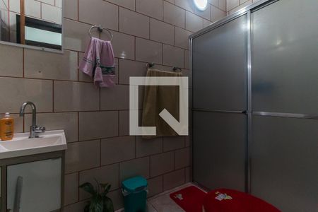 Casa para alugar com 172m², 4 quartos e 2 vagas Casa para alugar com 172m², 4 quartos e 2 vagasBanheiro 2