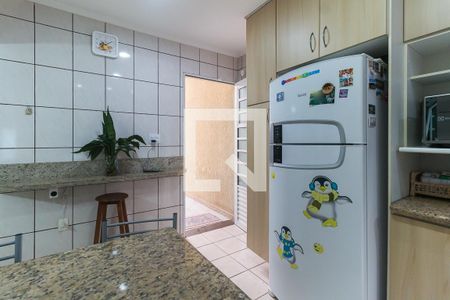 Casa para alugar com 172m², 4 quartos e 2 vagas Casa para alugar com 172m², 4 quartos e 2 vagasCozinha