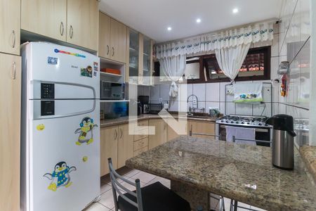 Casa para alugar com 172m², 4 quartos e 2 vagas Casa para alugar com 172m², 4 quartos e 2 vagasCozinha