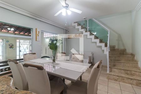 Casa para alugar com 172m², 4 quartos e 2 vagas Casa para alugar com 172m², 4 quartos e 2 vagasSala de Jantar