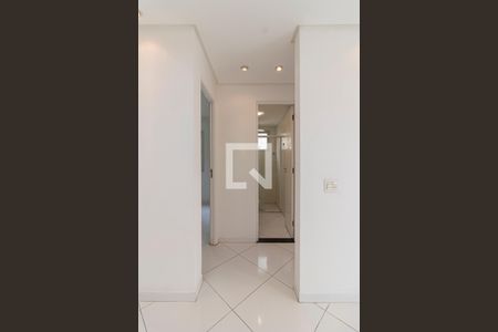 Corredor de apartamento à venda com 2 quartos, 55m² em Vila Homero Thon, Santo André