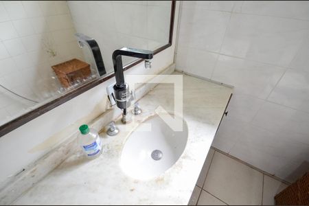 Casa à venda com 300m², 3 quartos e 1 vagaBanheiro Social