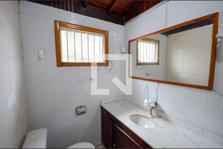 Casa à venda com 300m², 3 quartos e 1 vagaBanheiro da Suíte 2