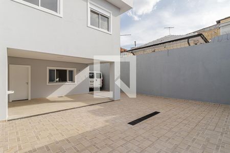 Casa à venda com 252m², 4 quartos e 6 vagasQuintal