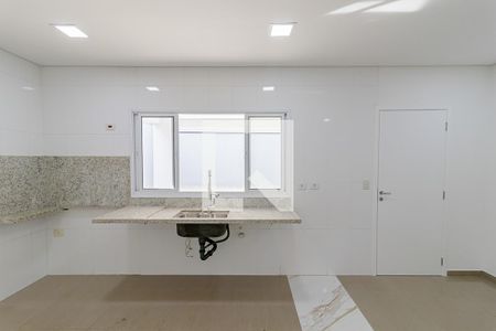 Casa à venda com 252m², 4 quartos e 6 vagasCozinha