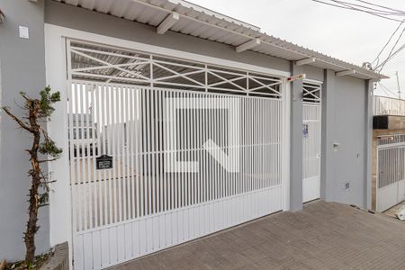 Casa à venda com 252m², 4 quartos e 6 vagasFachada