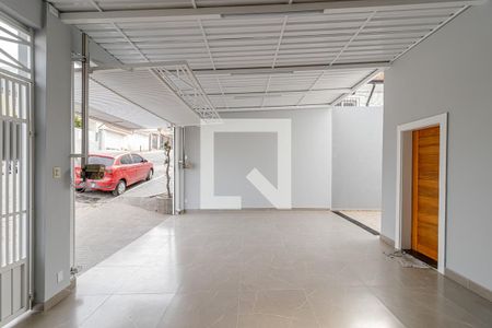 Casa à venda com 252m², 4 quartos e 6 vagasGaragem