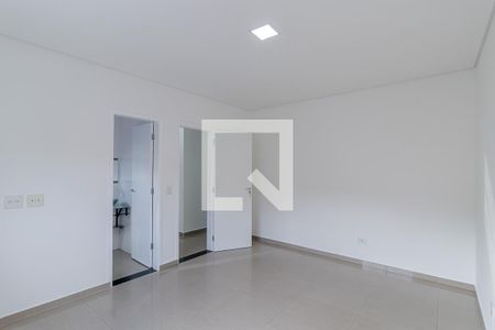 Casa à venda com 252m², 4 quartos e 6 vagasSuíte 2