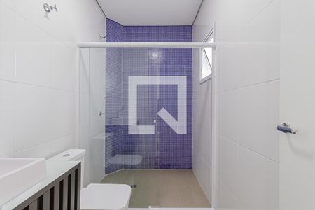 Casa à venda com 252m², 4 quartos e 6 vagasBanheiro da Suíte 1