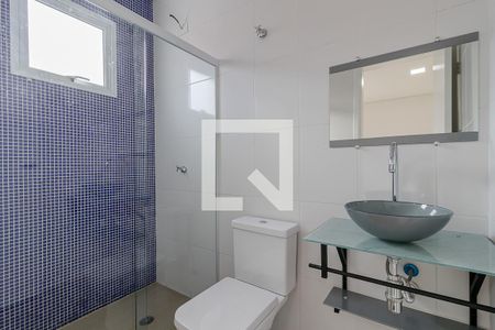 Casa à venda com 252m², 4 quartos e 6 vagasBanheiro da Suíte 2