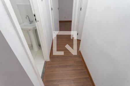 Corredor  de apartamento para alugar com 2 quartos, 47m² em Centro, Diadema