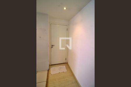 Apartamento para alugar com 75m², 2 quartos e 1 vaga Apartamento para alugar com 75m², 2 quartos e 1 vagaEntrada