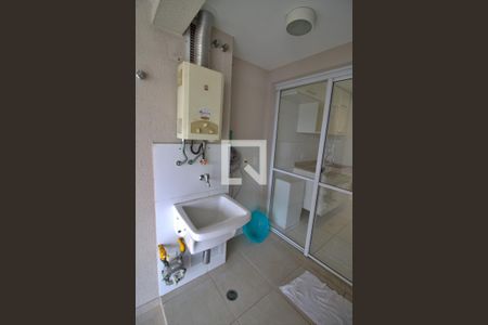 Apartamento para alugar com 75m², 2 quartos e 1 vaga Apartamento para alugar com 75m², 2 quartos e 1 vagaÁrea de Serviço