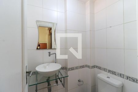 Casa à venda com 120m², 2 quartos e 2 vagas Casa à venda com 120m², 2 quartos e 2 vagasLavabo