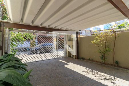 Casa à venda com 120m², 2 quartos e 2 vagas Casa à venda com 120m², 2 quartos e 2 vagasGaragem